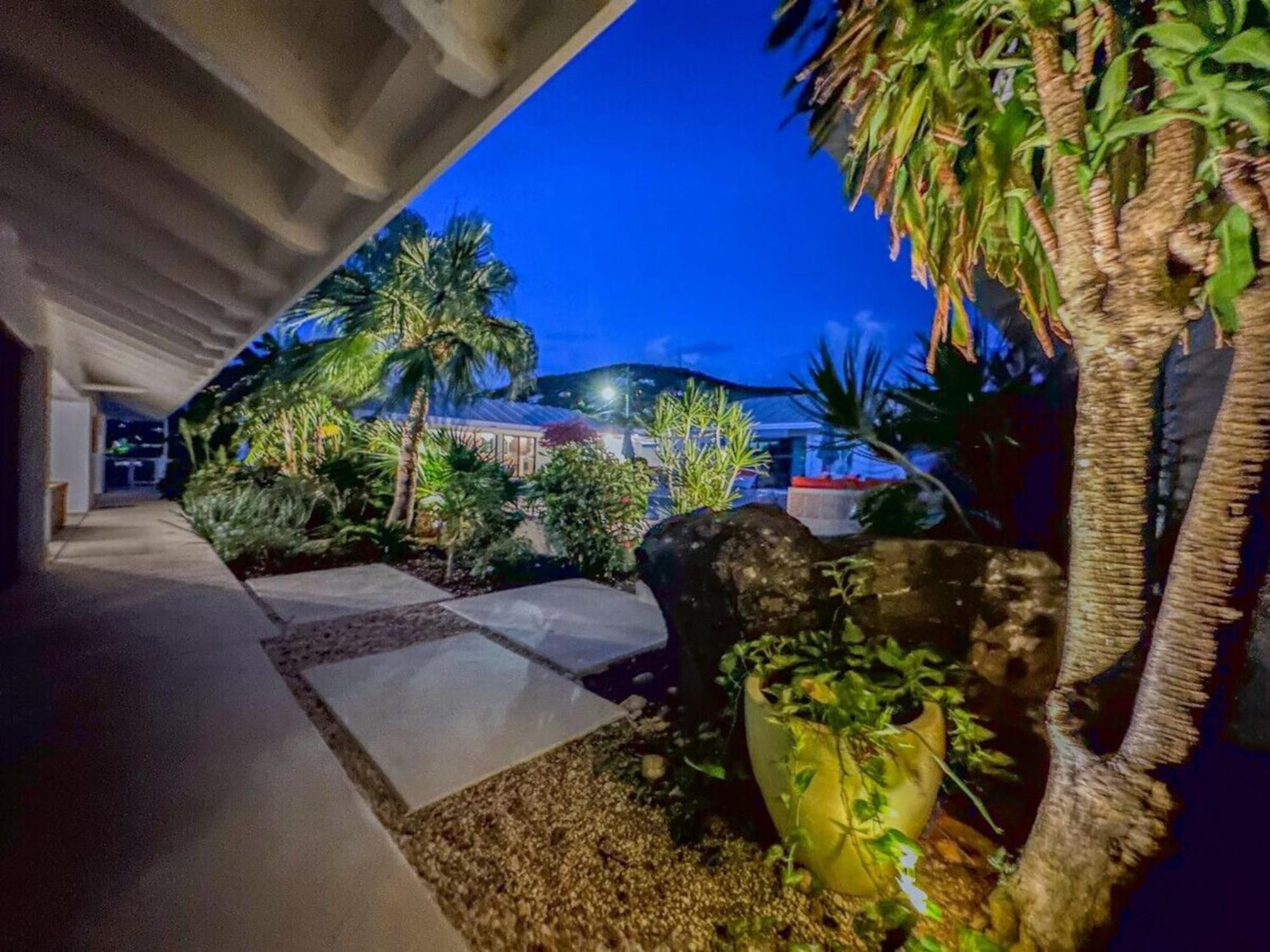 Royal Villa With A Huge Swimming Pool Cowell Battery Exterior foto
