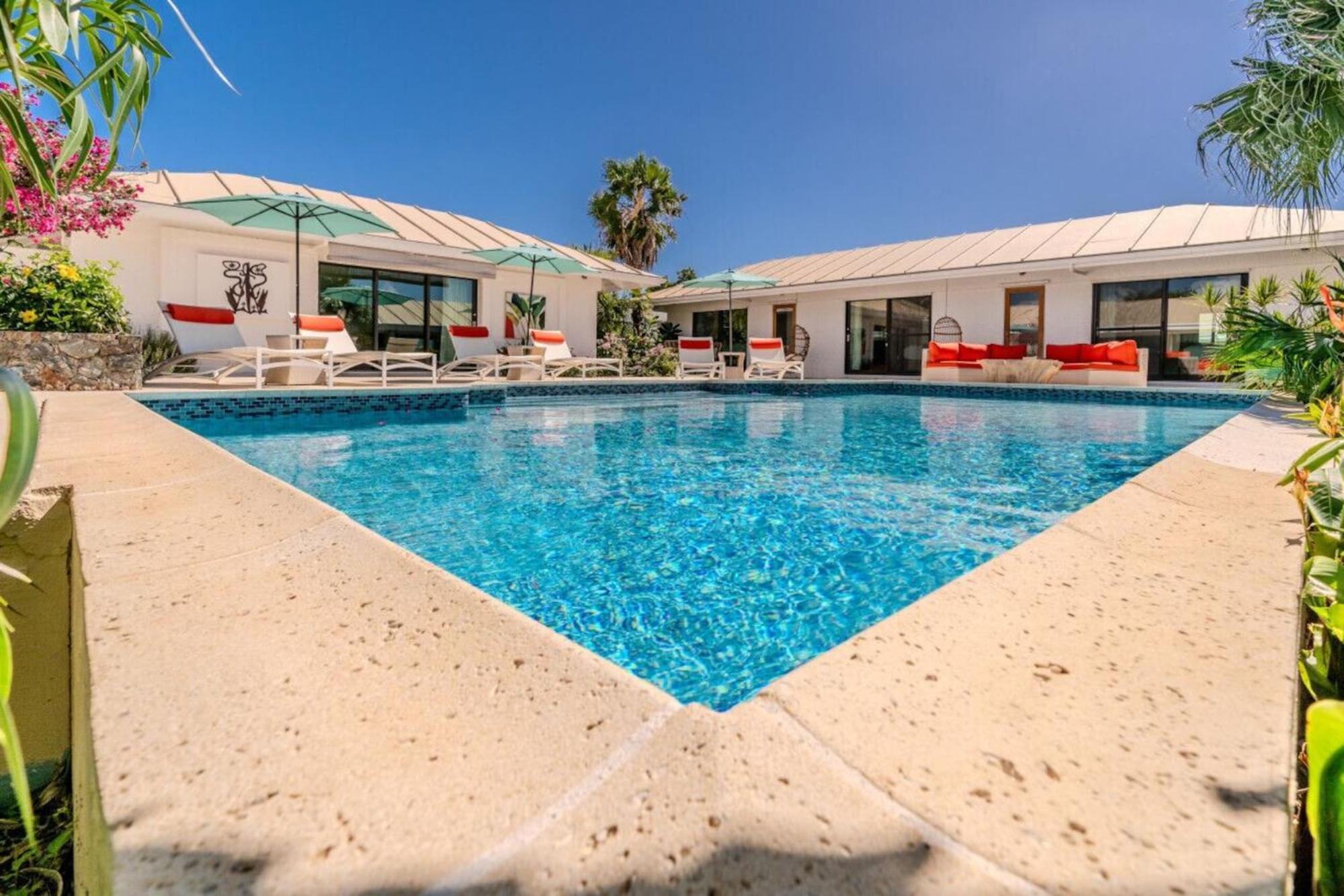 Royal Villa With A Huge Swimming Pool Cowell Battery Exterior foto