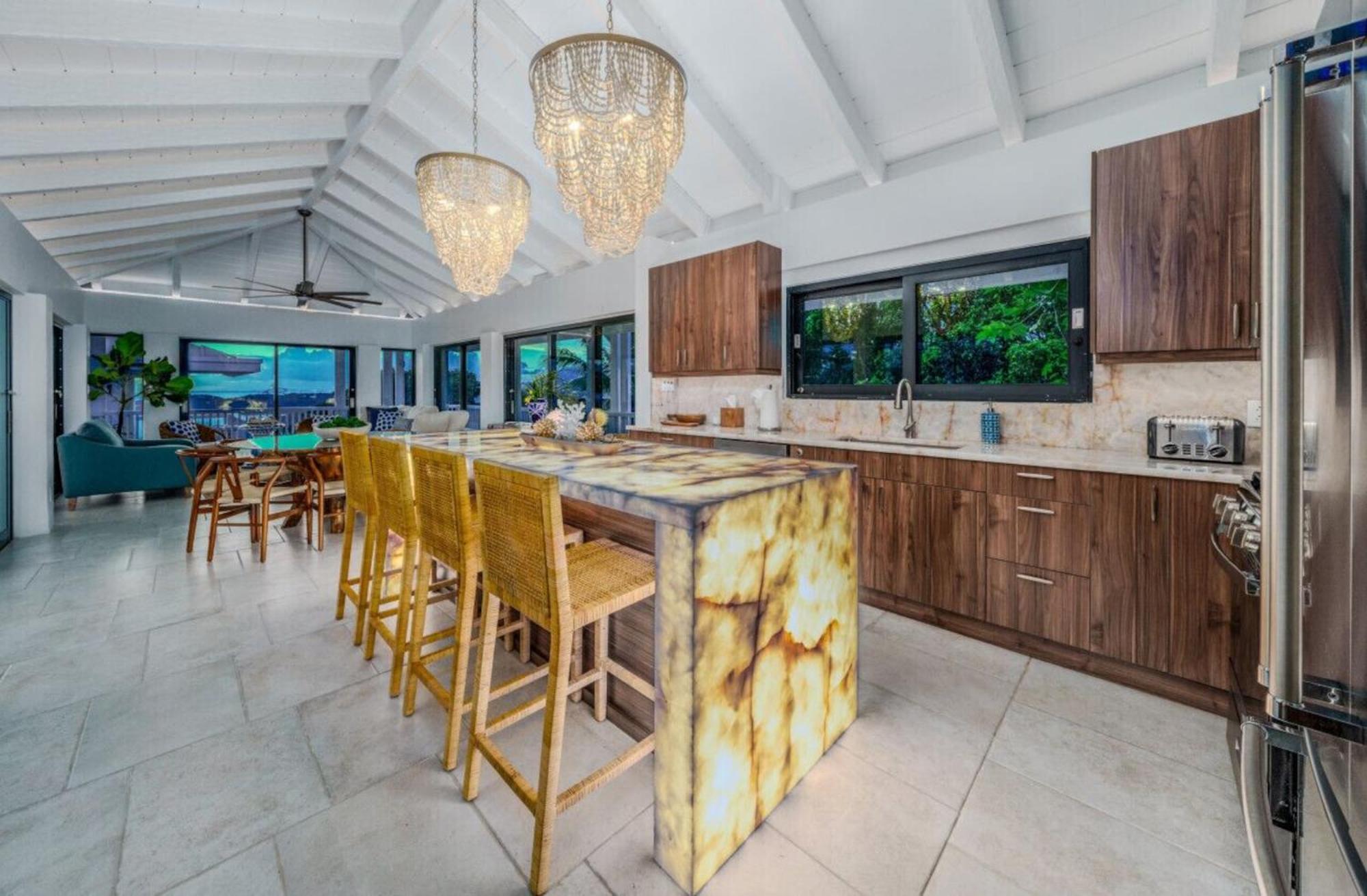 Royal Villa With A Huge Swimming Pool Cowell Battery Exterior foto
