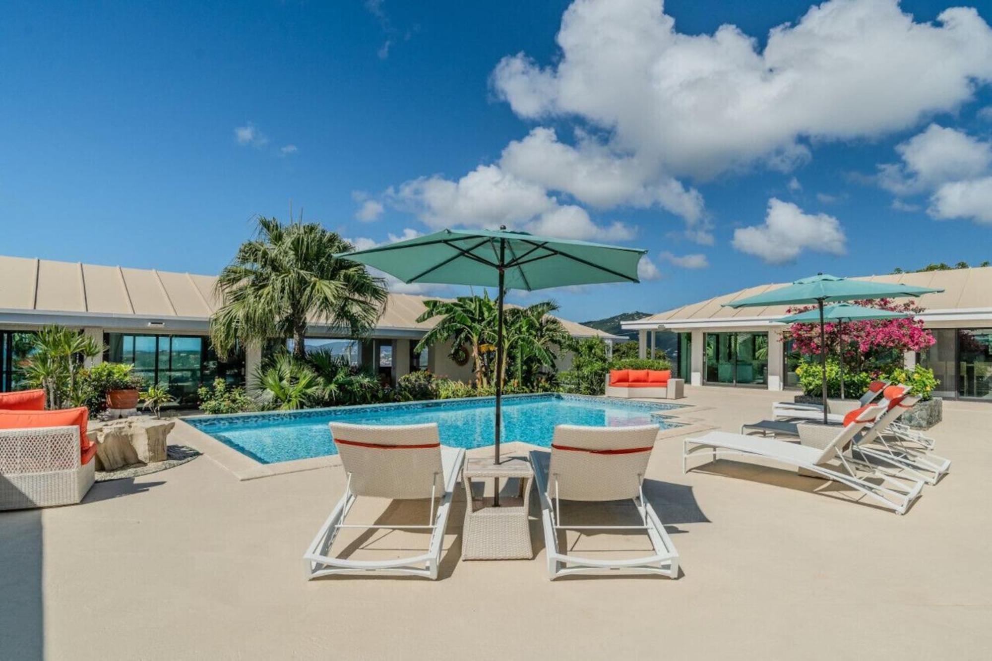 Royal Villa With A Huge Swimming Pool Cowell Battery Exterior foto